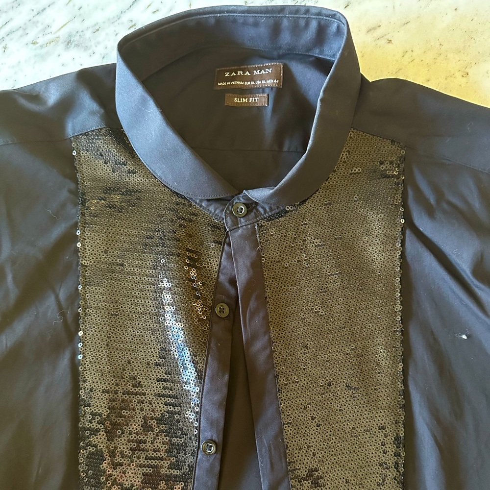 Men’s tuxedo shirt